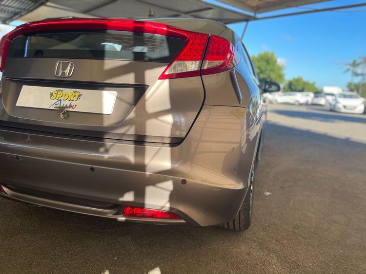 voiture occasion HONDA CIVIC à la Réunion disponible sur noutlauto.re