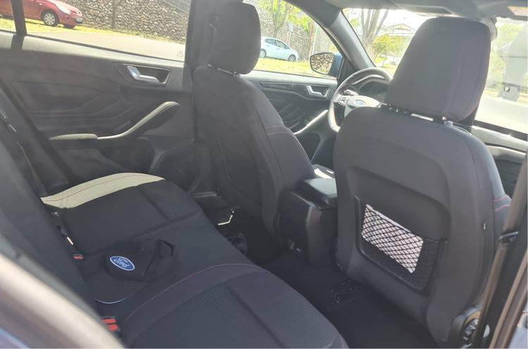 voiture occasion FORD  FOCUS à la Réunion disponible sur noutlauto.re