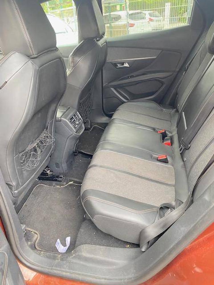voiture occasion PEUGEOT  3008 à la Réunion disponible sur noutlauto.re
