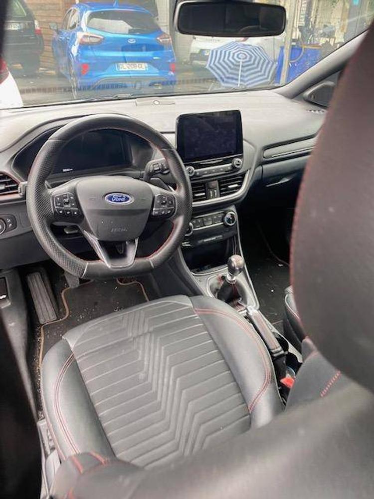voiture occasion FORD  PUMA à la Réunion disponible sur noutlauto.re