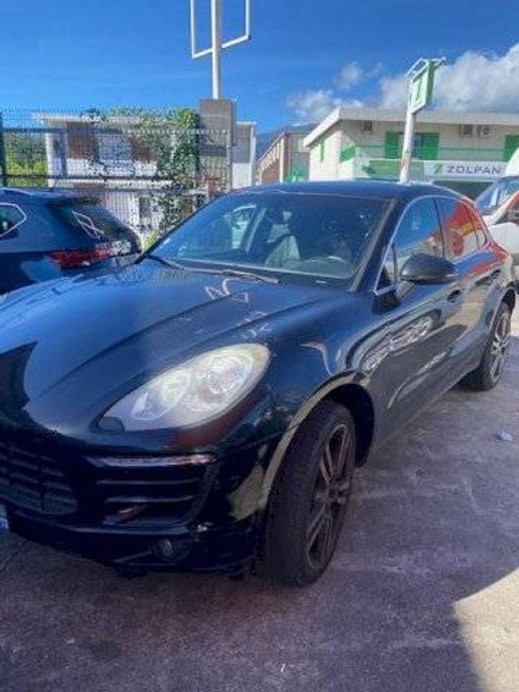 voiture occasion PORSCHE  MACAN à la Réunion disponible sur noutlauto.re