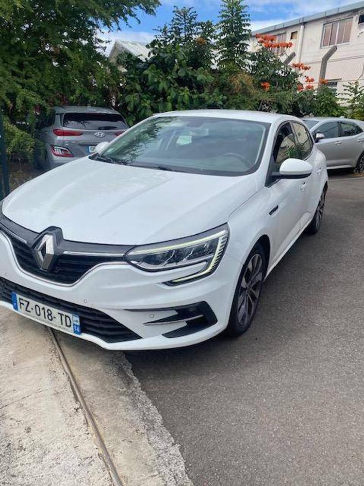 voiture occasion RENAULT  MEGANE à la Réunion disponible sur noutlauto.re