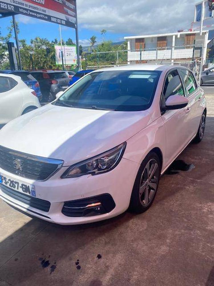 voiture occasion PEUGEOT  308 à la Réunion disponible sur noutlauto.re