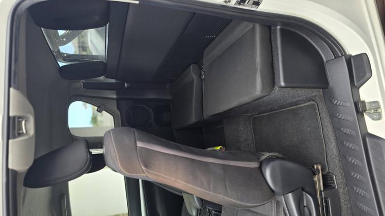 voiture occasion TOYOTA  HILUX à la Réunion disponible sur noutlauto.re