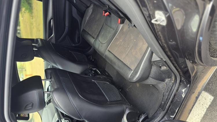 voiture occasion BMW  X4 à la Réunion disponible sur noutlauto.re