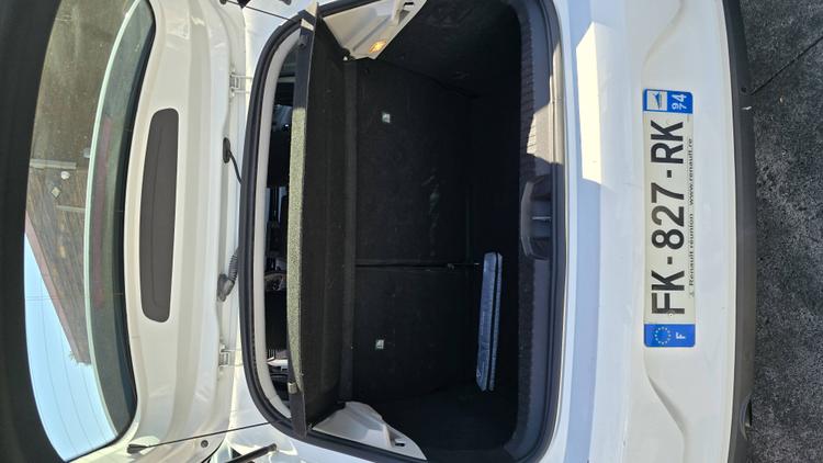 voiture occasion RENAULT  CLIO à la Réunion disponible sur noutlauto.re