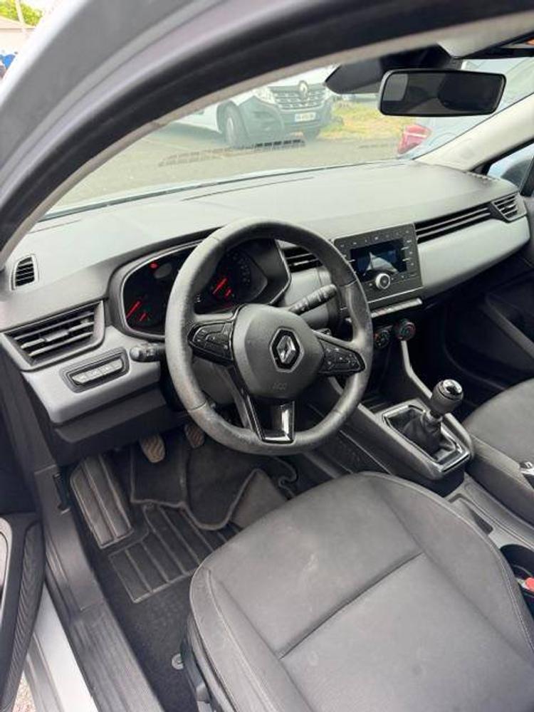 voiture occasion RENAULT  CLIO à la Réunion disponible sur noutlauto.re