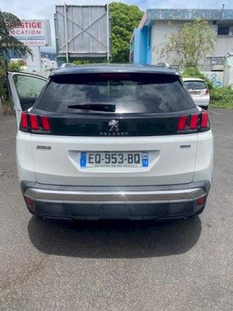 voiture occasion PEUGEOT  3008 à la Réunion disponible sur noutlauto.re
