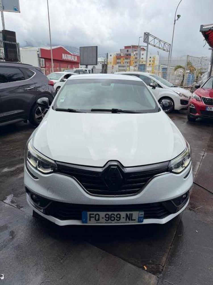 voiture occasion RENAULT  MEGANE à la Réunion disponible sur noutlauto.re