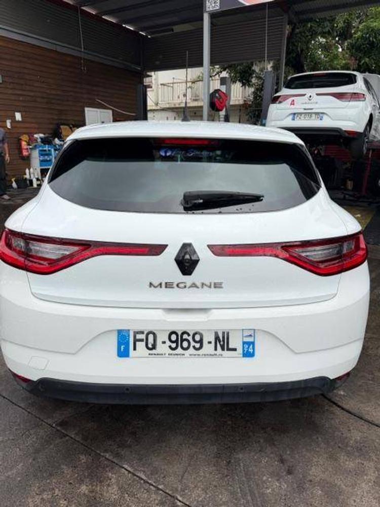 voiture occasion RENAULT  MEGANE à la Réunion disponible sur noutlauto.re