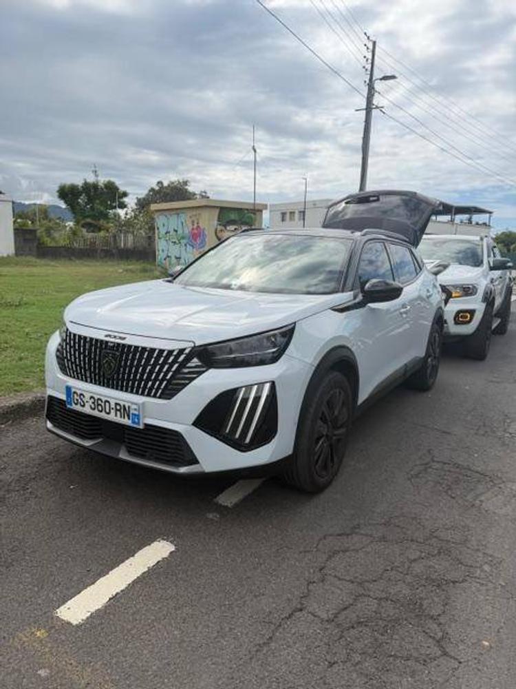 voiture occasion PEUGEOT  2008 à la Réunion disponible sur noutlauto.re