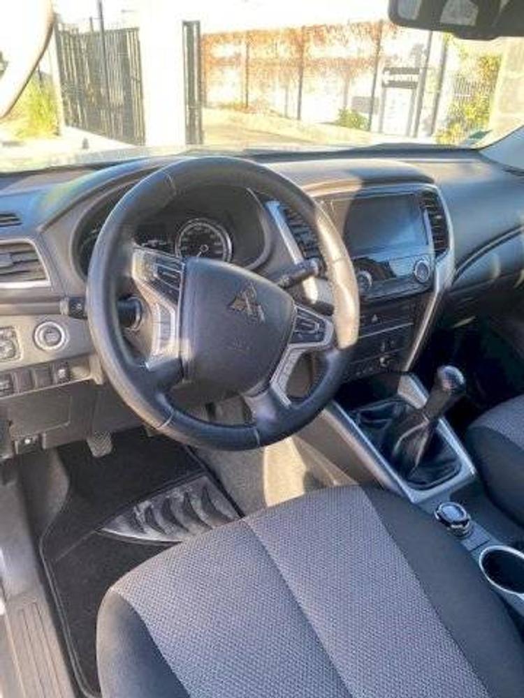 voiture occasion MITSUBISHI  L200 à la Réunion disponible sur noutlauto.re