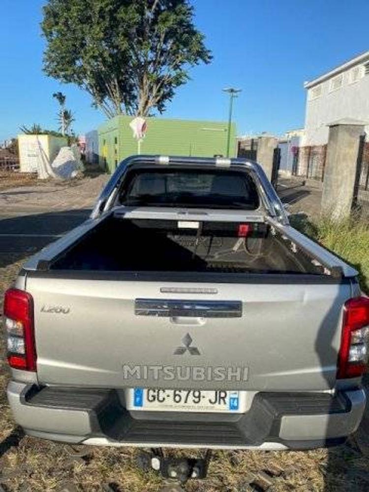 voiture occasion MITSUBISHI  L200 à la Réunion disponible sur noutlauto.re