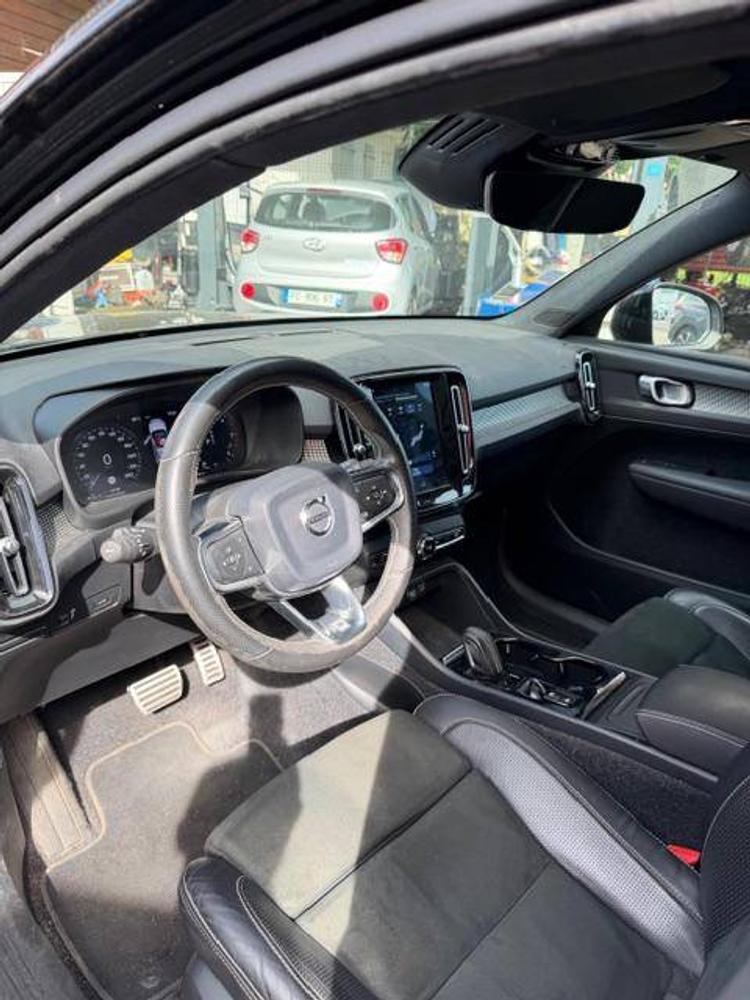 voiture occasion VOLVO  XC40 à la Réunion disponible sur noutlauto.re