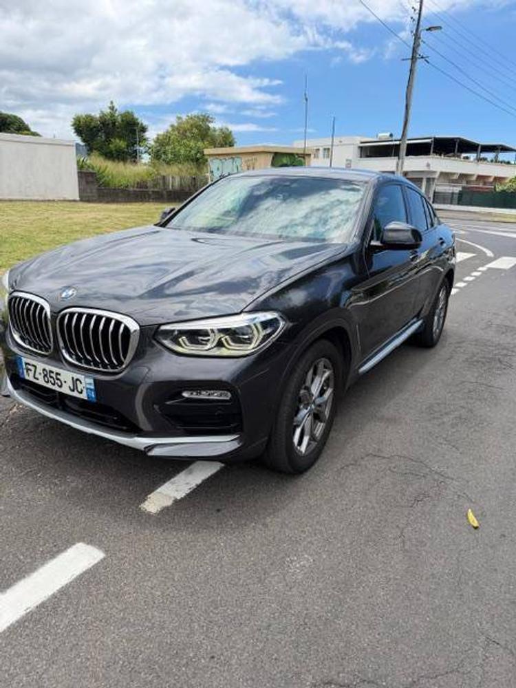 voiture occasion BMW  X4 à la Réunion disponible sur noutlauto.re