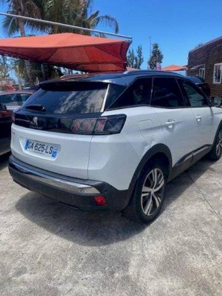 voiture occasion PEUGEOT  3008 à la Réunion disponible sur noutlauto.re