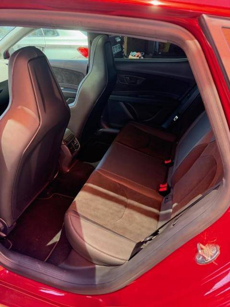 voiture occasion SEAT  LEON à la Réunion disponible sur noutlauto.re