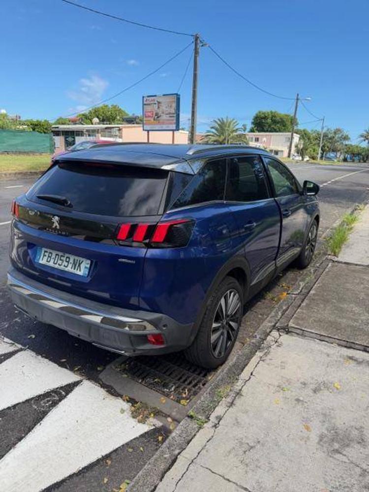voiture occasion PEUGEOT  3008 à la Réunion disponible sur noutlauto.re