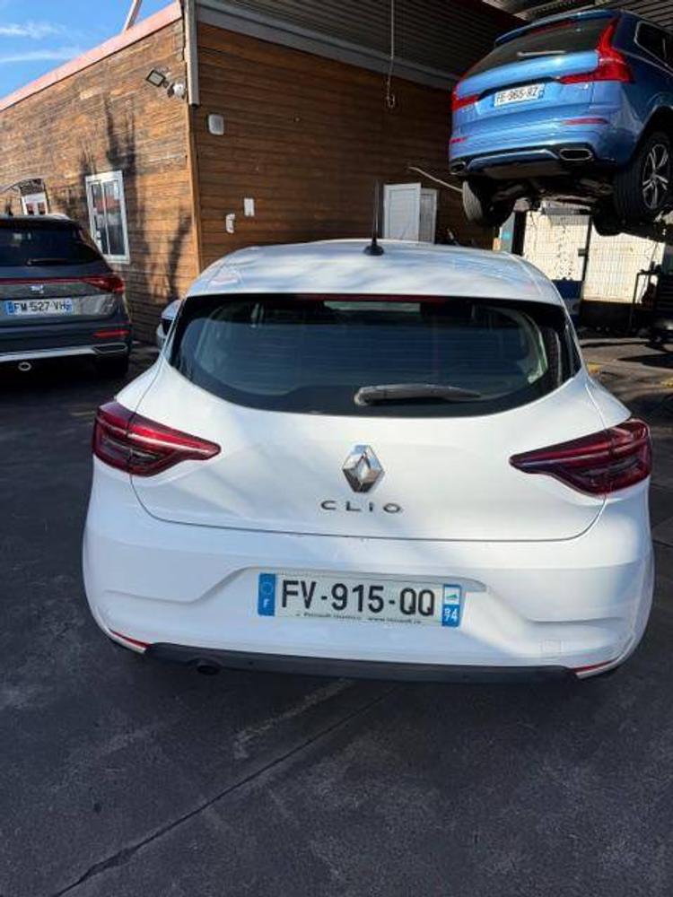 voiture occasion RENAULT  CLIO à la Réunion disponible sur noutlauto.re