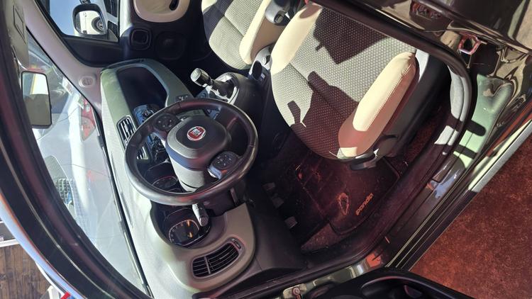 voiture occasion FIAT  PANDA à la Réunion disponible sur noutlauto.re