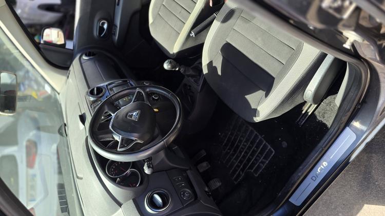 voiture occasion DACIA  LODGY à la Réunion disponible sur noutlauto.re