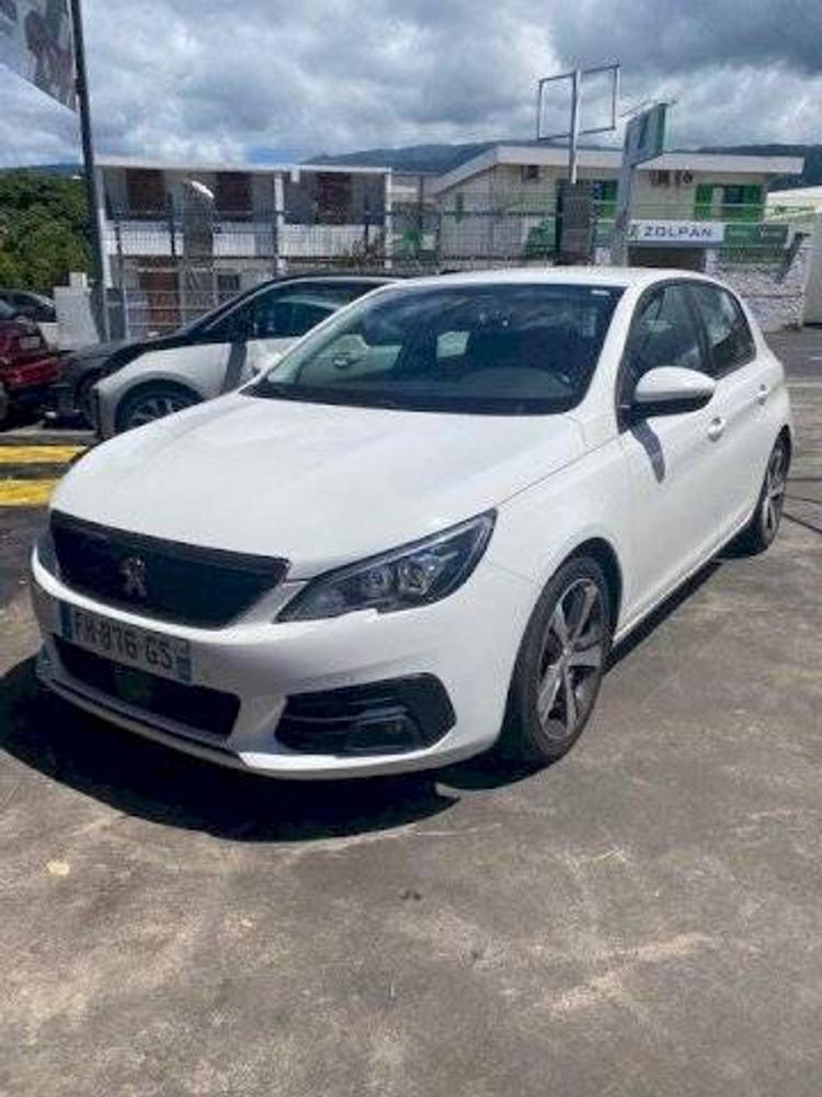 voiture occasion PEUGEOT  308 à la Réunion disponible sur noutlauto.re