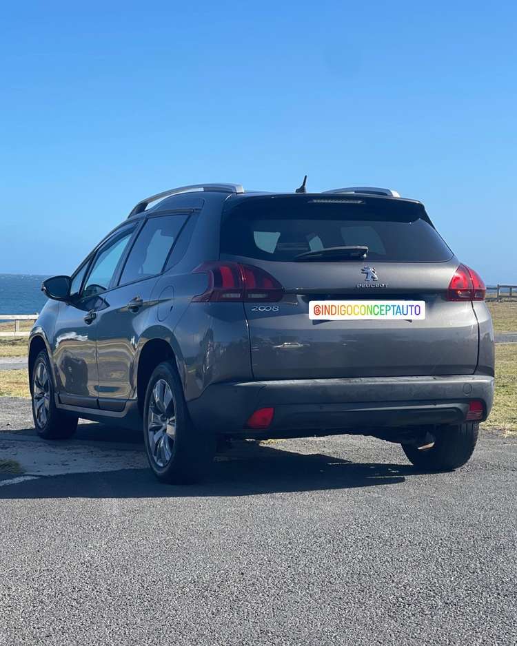 voiture occasion PEUGEOT 2008 à la Réunion disponible sur noutlauto.re