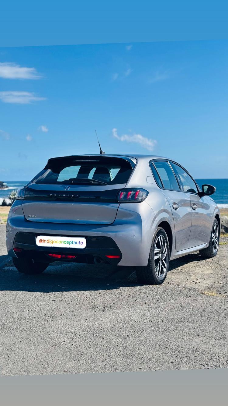 voiture occasion PEUGEOT 208 à la Réunion disponible sur noutlauto.re
