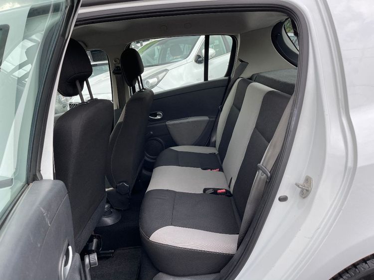voiture occasion RENAULT CLIO à la Réunion disponible sur noutlauto.re