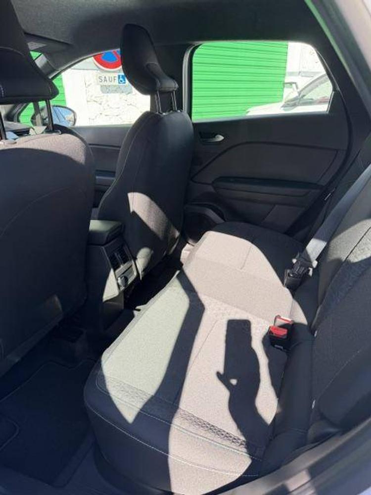 voiture occasion RENAULT  CAPTUR à la Réunion disponible sur noutlauto.re