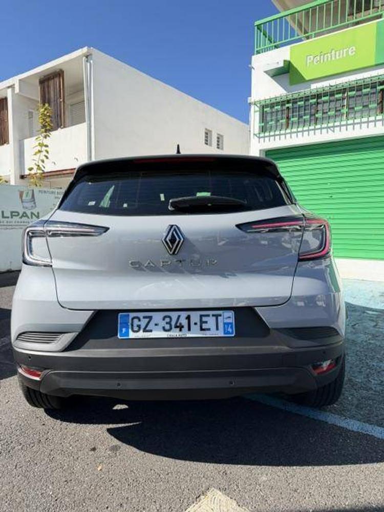 voiture occasion RENAULT  CAPTUR à la Réunion disponible sur noutlauto.re