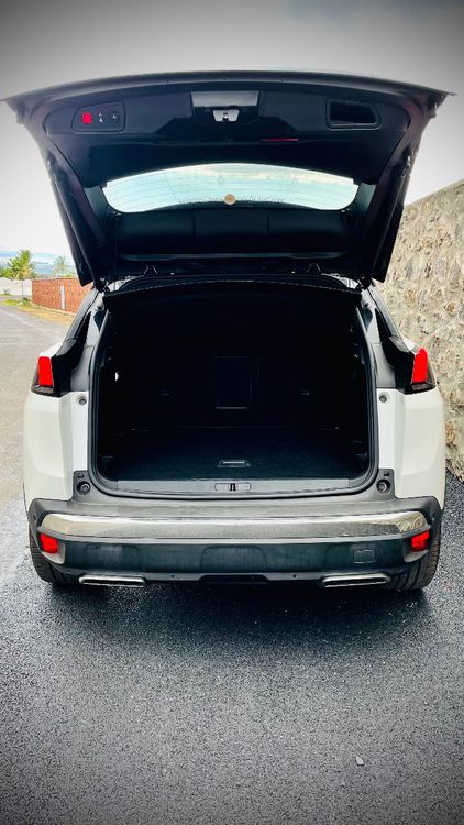 voiture occasion PEUGEOT 3008 à la Réunion disponible sur noutlauto.re