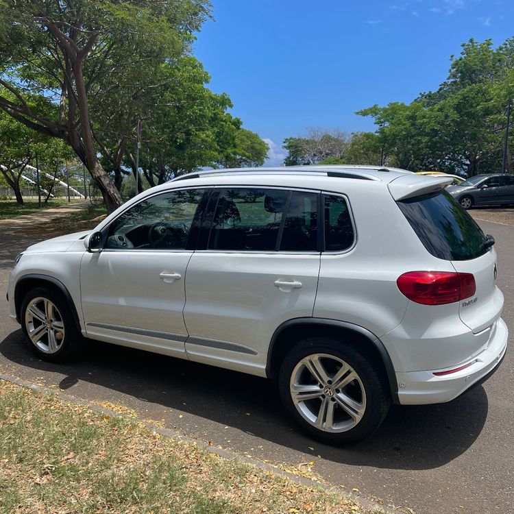 voiture occasion VOLKSWAGEN TIGUAN à la Réunion disponible sur noutlauto.re