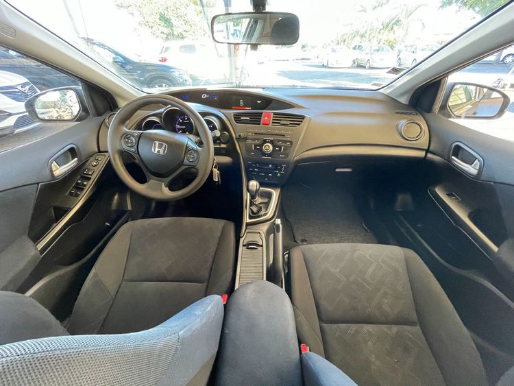 voiture occasion HONDA CIVIC à la Réunion disponible sur noutlauto.re
