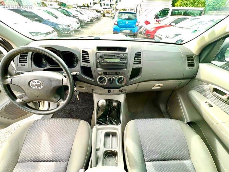 voiture occasion TOYOTA HILUX à la Réunion disponible sur noutlauto.re