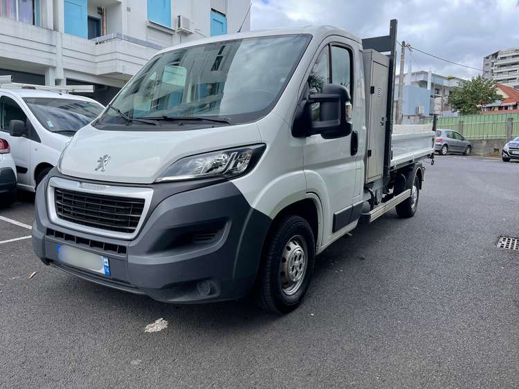 voiture occasion PEUGEOT BOXER à la Réunion disponible sur noutlauto.re