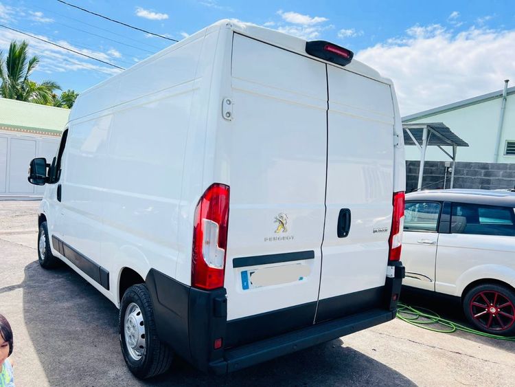 voiture occasion PEUGEOT BOXER à la Réunion disponible sur noutlauto.re