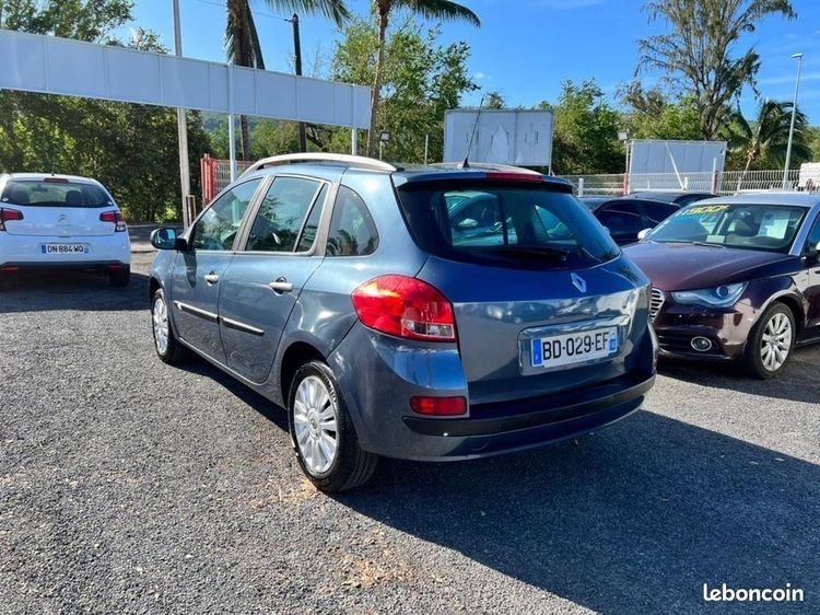 voiture occasion RENAULT CLIO à la Réunion disponible sur noutlauto.re