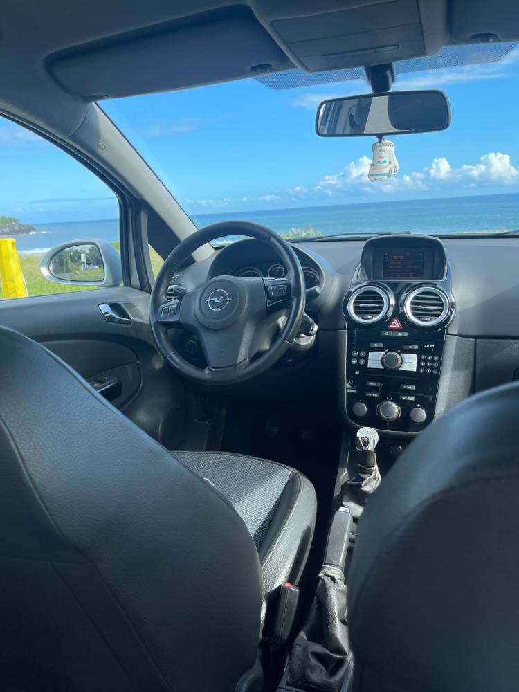 voiture occasion OPEL CORSA à la Réunion disponible sur noutlauto.re