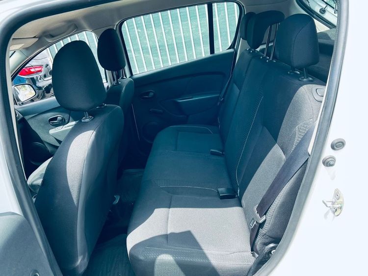 voiture occasion DACIA SANDERO à la Réunion disponible sur noutlauto.re