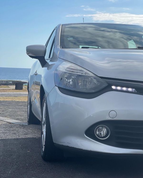 voiture occasion RENAULT CLIO à la Réunion disponible sur noutlauto.re