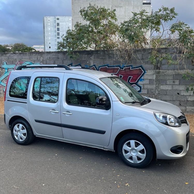 voiture occasion RENAULT KANGOO à la Réunion disponible sur noutlauto.re