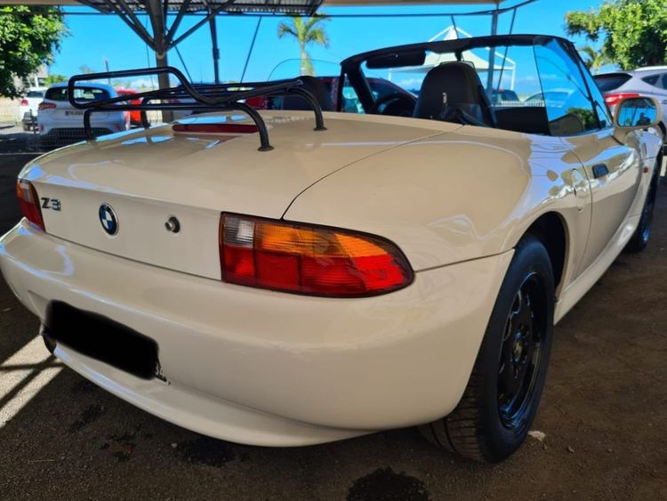 voiture occasion BMW Z3 à la Réunion disponible sur noutlauto.re