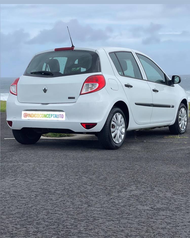 voiture occasion RENAULT CLIO à la Réunion disponible sur noutlauto.re