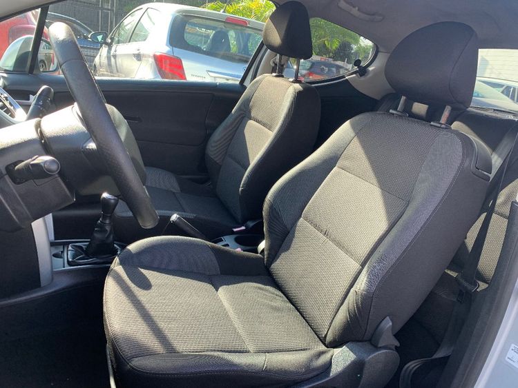 voiture occasion PEUGEOT 207 à la Réunion disponible sur noutlauto.re