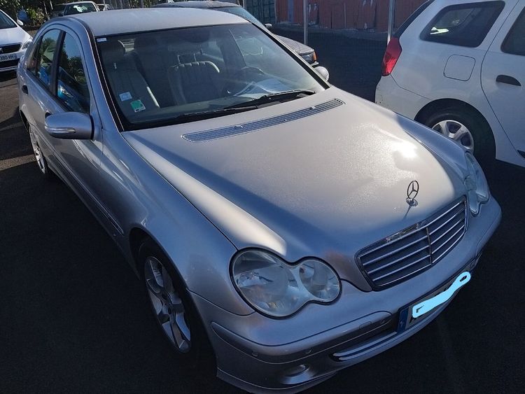 voiture occasion MERCEDES CLASSE C à la Réunion disponible sur noutlauto.re