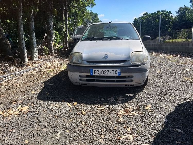 voiture occasion RENAULT CLIO à la Réunion disponible sur noutlauto.re