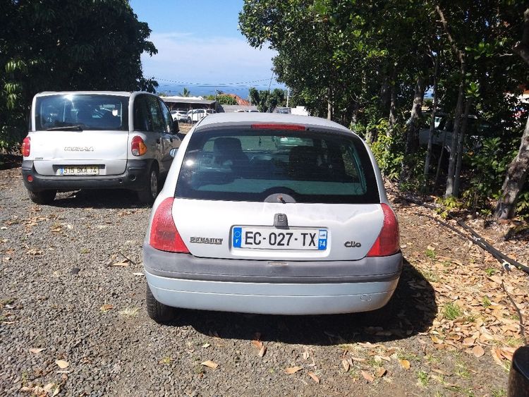 voiture occasion RENAULT CLIO à la Réunion disponible sur noutlauto.re