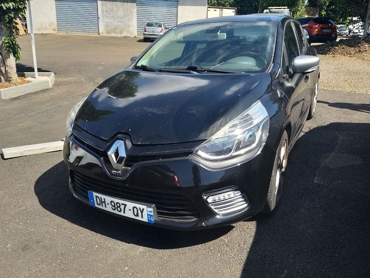voiture occasion RENAULT CLIO à la Réunion disponible sur noutlauto.re