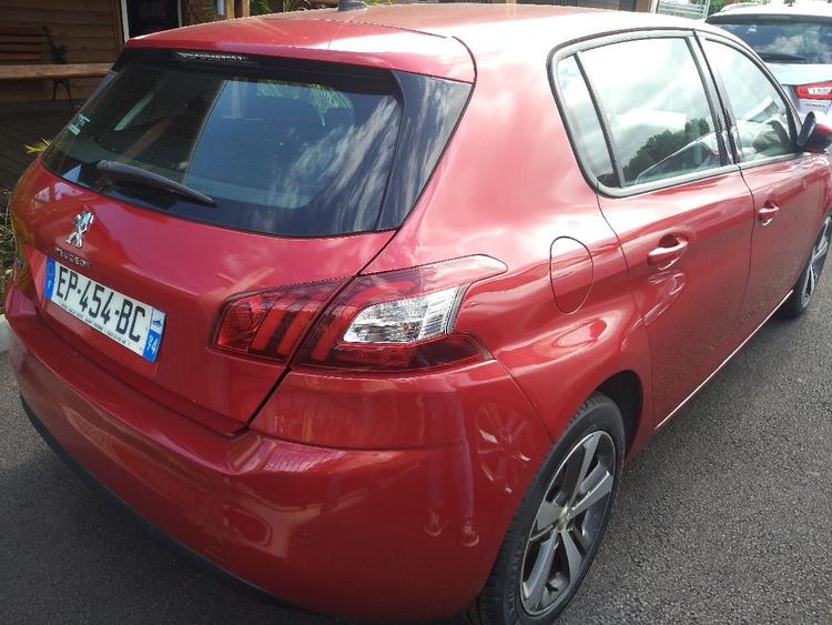voiture occasion PEUGEOT 308 à la Réunion disponible sur noutlauto.re